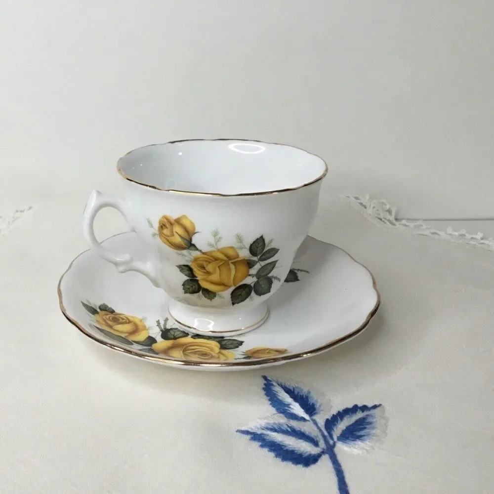 Royal Vale Yellow/Green Rose Tea Cup & Saucer‎ Set Bone China England
